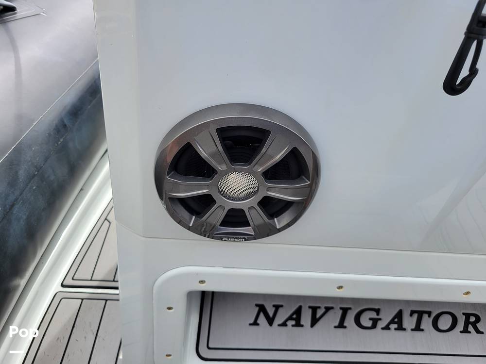 Slide: The Image of Brig Navigator Adventurer 570H 2019 - 15370259