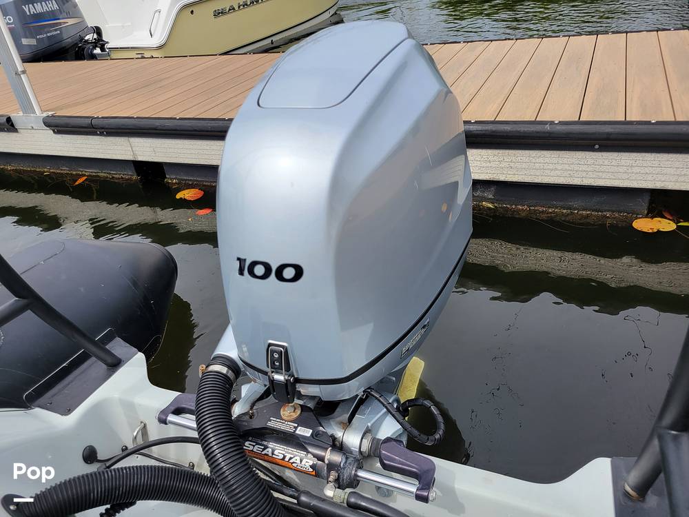 Slide: The Image of Brig Navigator Adventurer 570H 2019 - 15370236