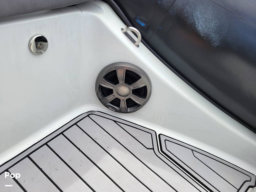 Slide: The Image of Brig Navigator Adventurer 570H 2019 - 15370243