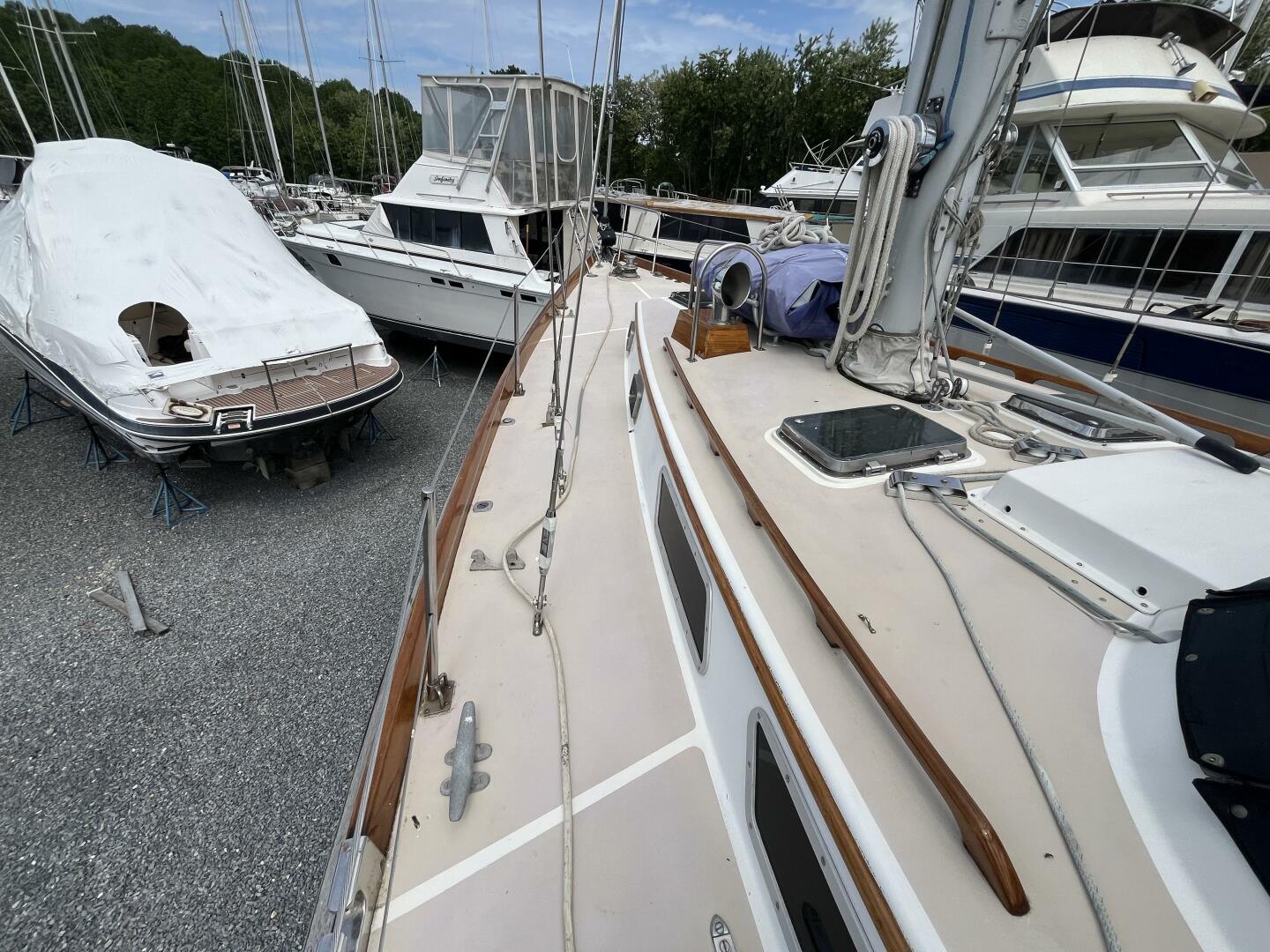 Slide: The Image of Bristol 45.5 1983 - 5285773