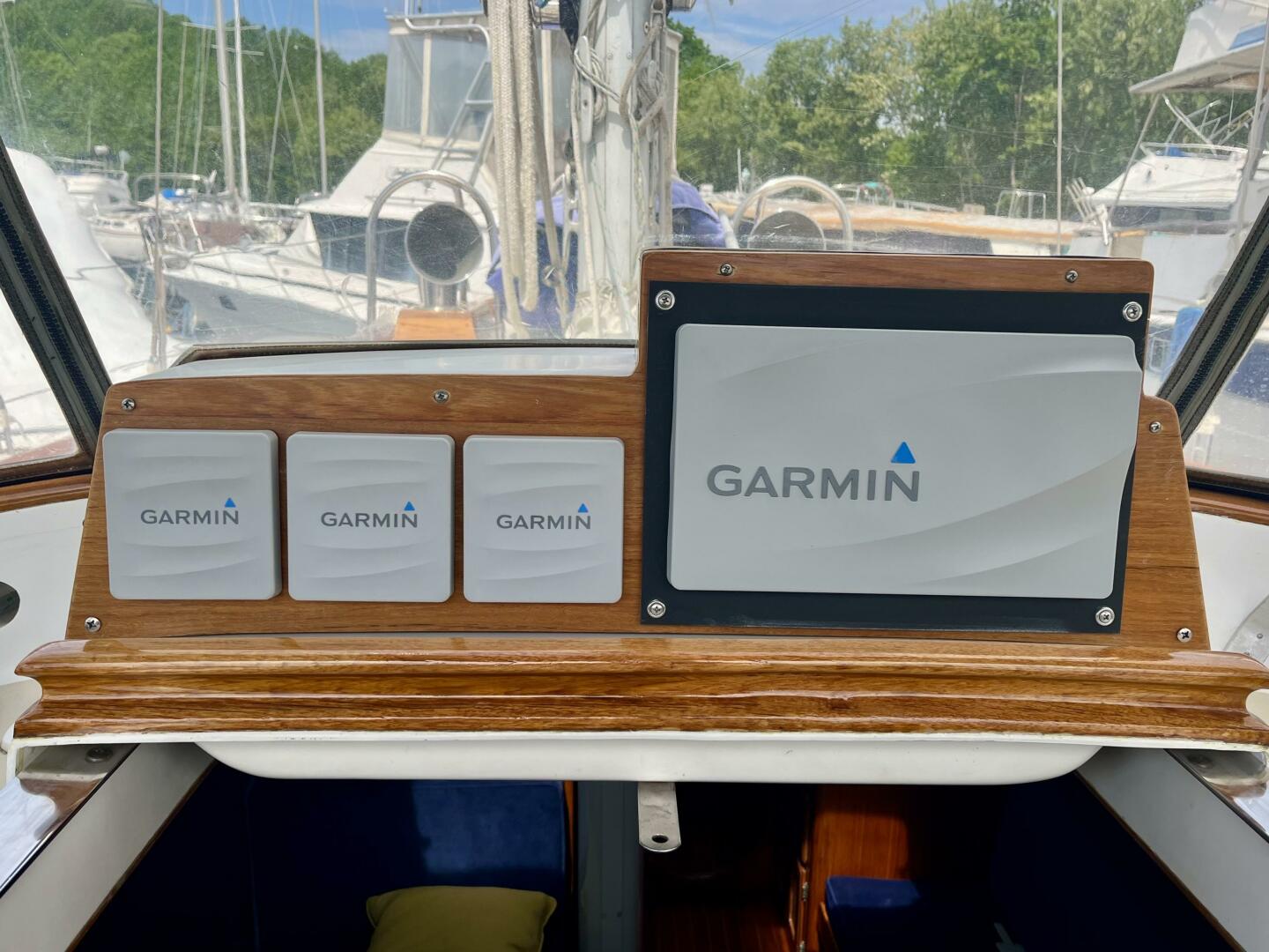 Slide: The Image of Bristol 45.5 1983 - 5285778