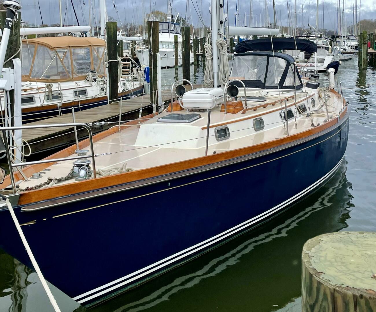 Slide: The Image of Bristol 45.5 1983 - 5285796