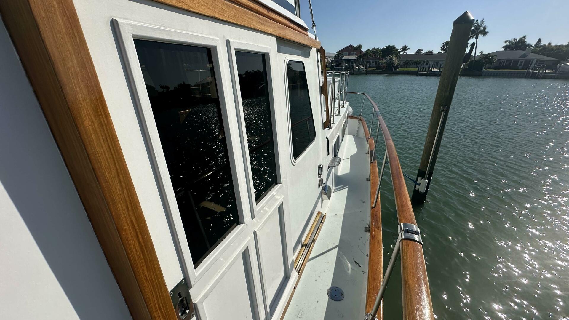 Slide: The Image of Bristol Offshore Trawler 1972 - 4308101