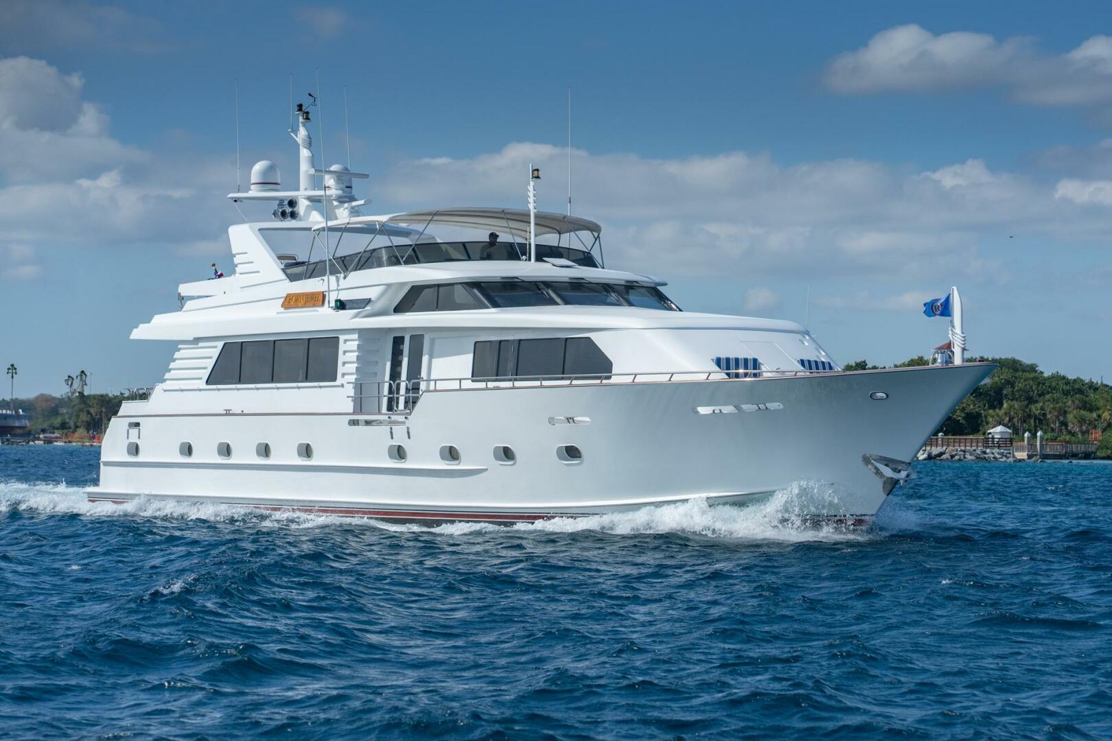Slide: The Image of Broward 96 Crown Jewel - Profile 1996 Broward 96 Raised Pilothouse MY - Crown Jewel - 4931033