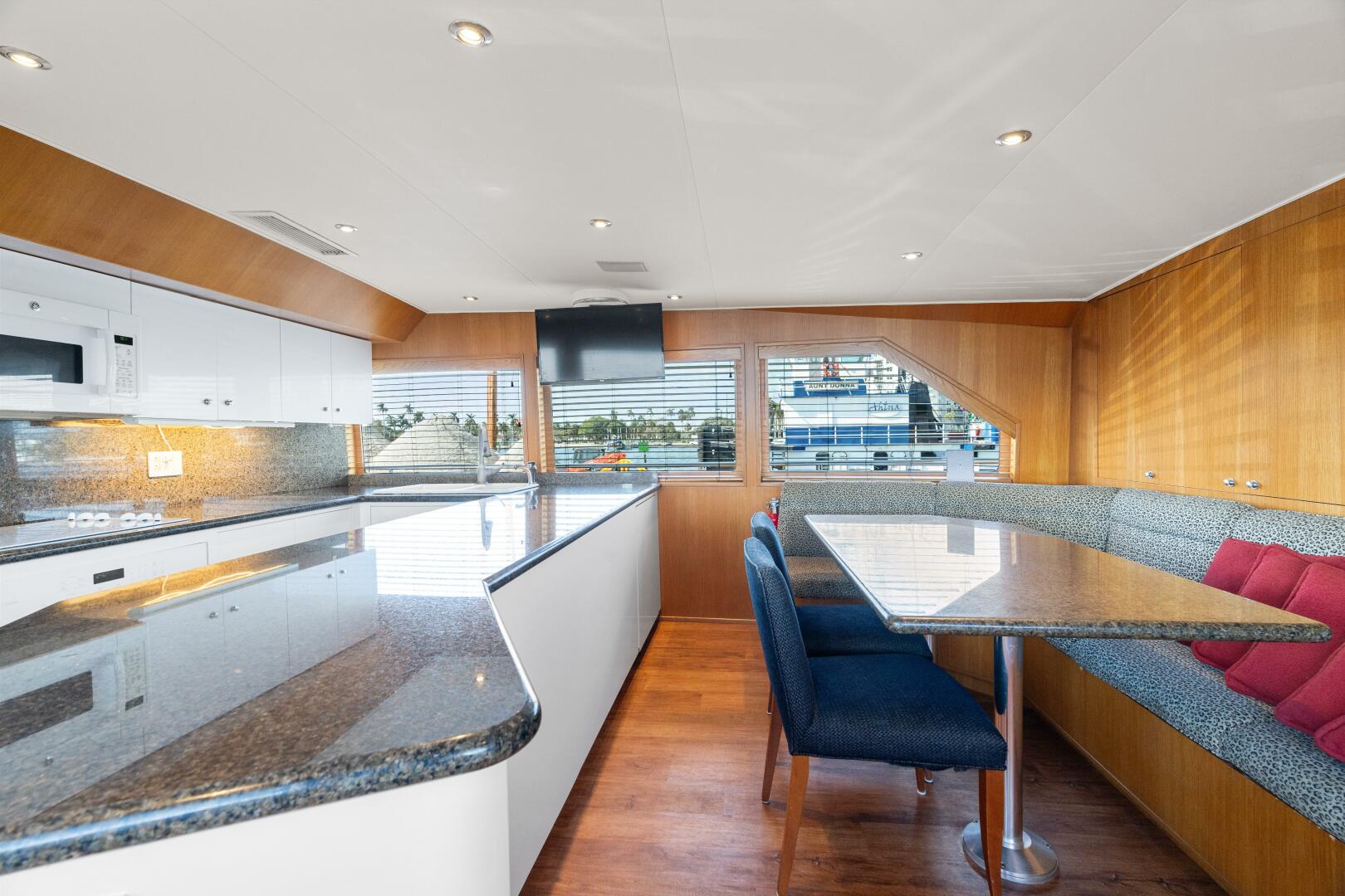 Slide: The Image of Broward 96 Crown Jewel - 1996 Broward 96 Raised Pilothouse MY - Crown Jewel - 4931391