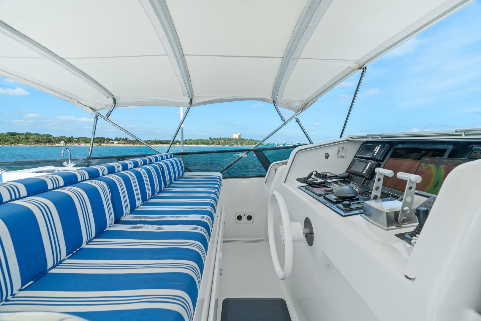 Slide: The Image of Broward 96 Crown Jewel - 1996 Broward 96 Raised Pilothouse MY - Crown Jewel - 4931468