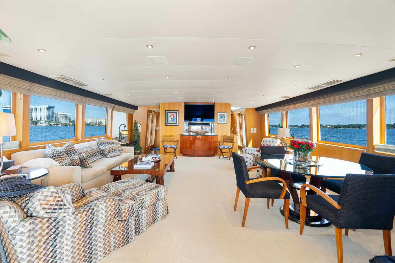 Slide: The Image of Broward 96 Crown Jewel -  1996 Broward 96 Raised Pilothouse MY - Crown Jewel - 4931386