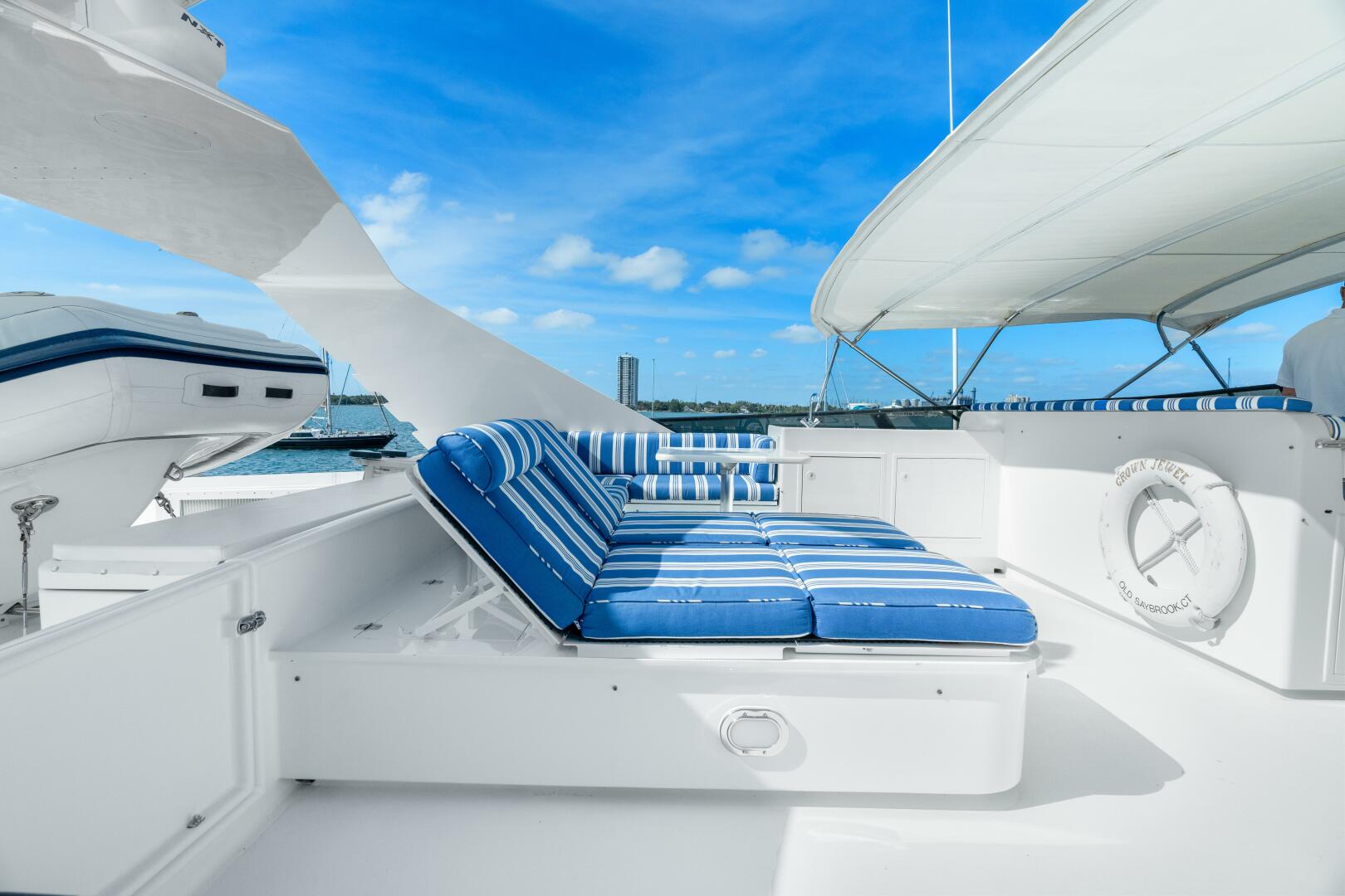 Slide: The Image of Broward 96 Crown Jewel -  1996 Broward 96 Raised Pilothouse MY - Crown Jewel - 4931451