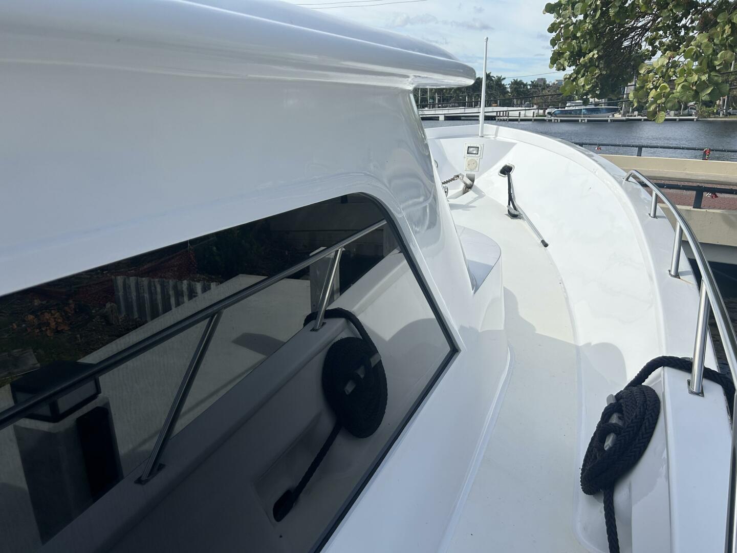 Slide: The Image of Broward Raised Pilothouse 1983 - 4045912