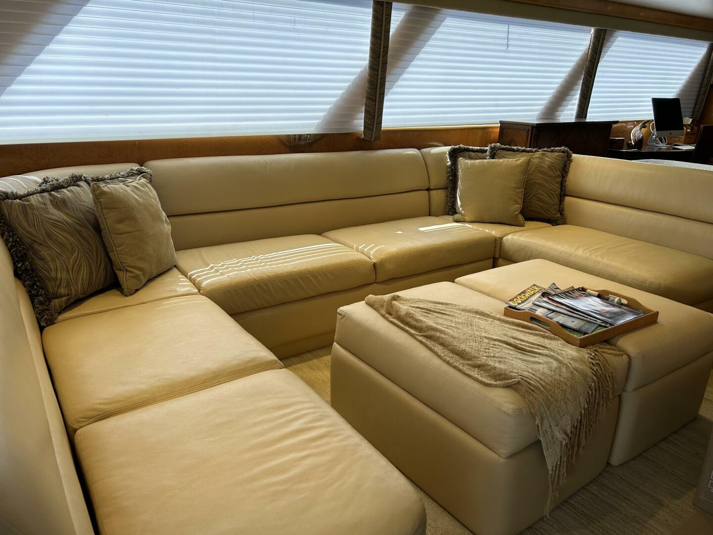 Slide: The Image of Broward Raised Pilothouse 1983 - 4045969