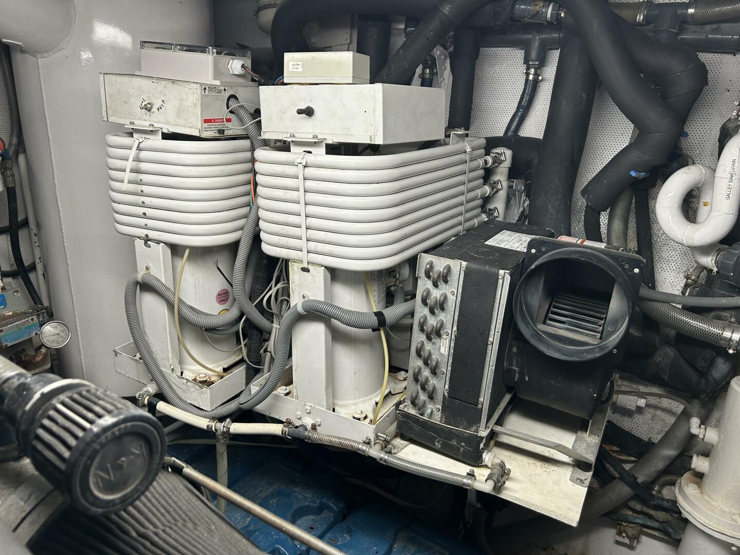 Slide: The Image of Broward Raised Pilothouse 1983 - 4045965