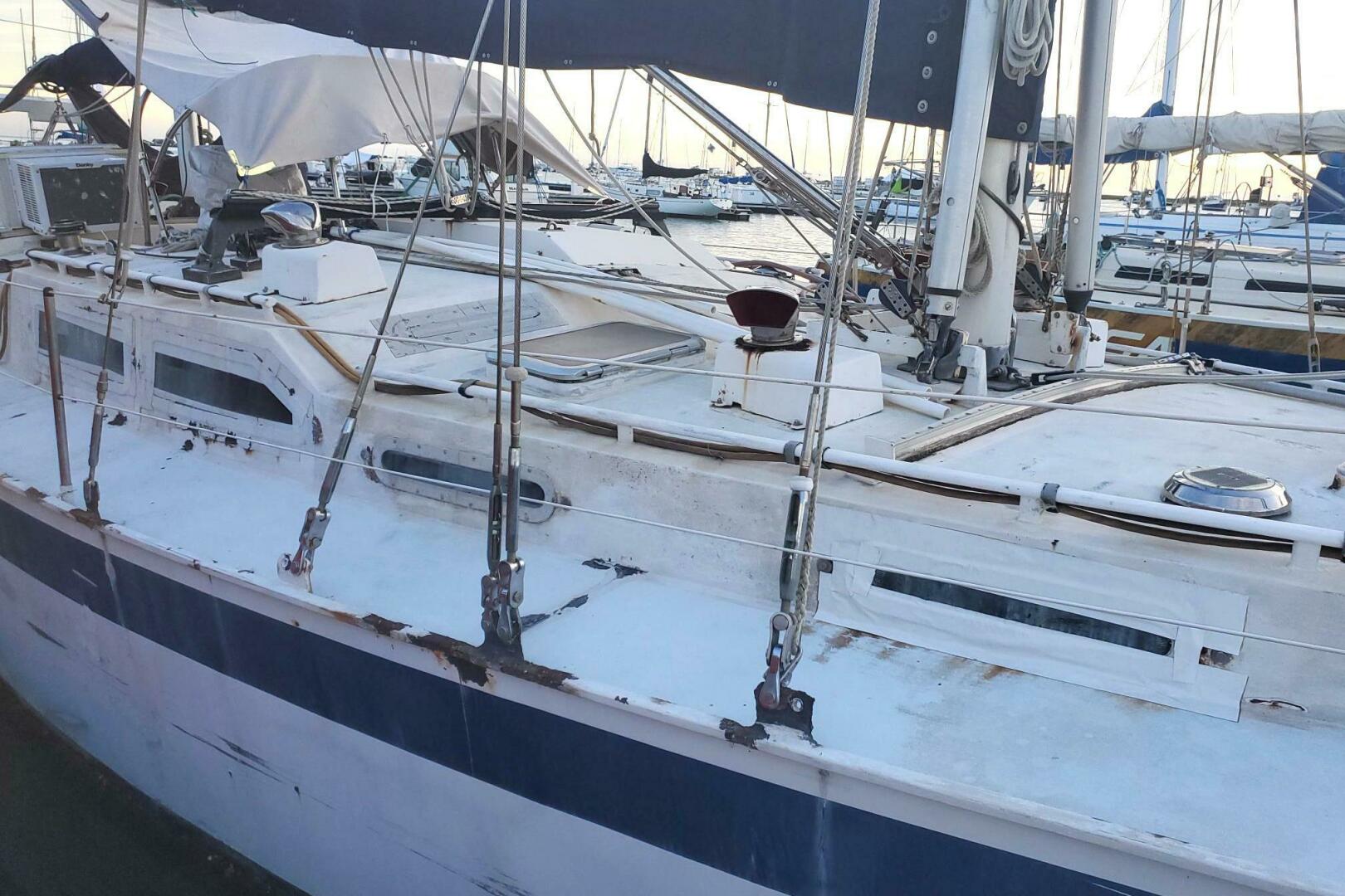 Slide: The Image of Bruce Roberts Staysail Ketch 1982 - 5011203