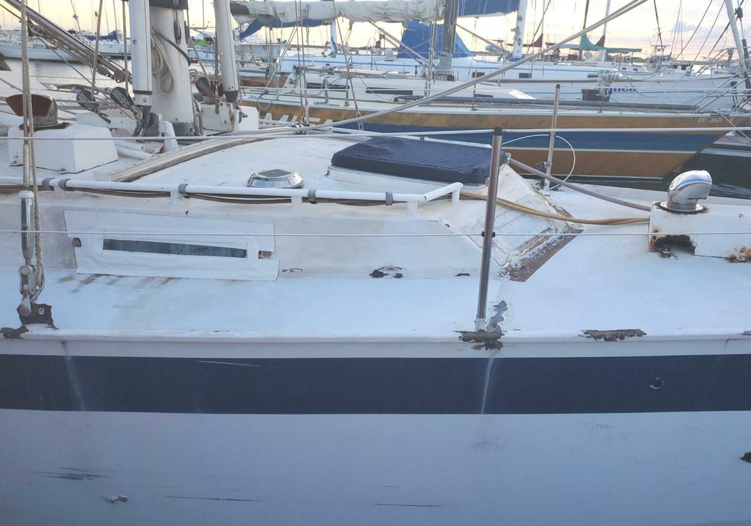 Slide: The Image of Bruce Roberts Staysail Ketch 1982 - 5011204