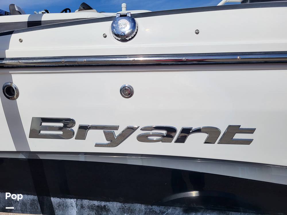 Slide: The Image of Bryant Speranza 2018 - 14899249