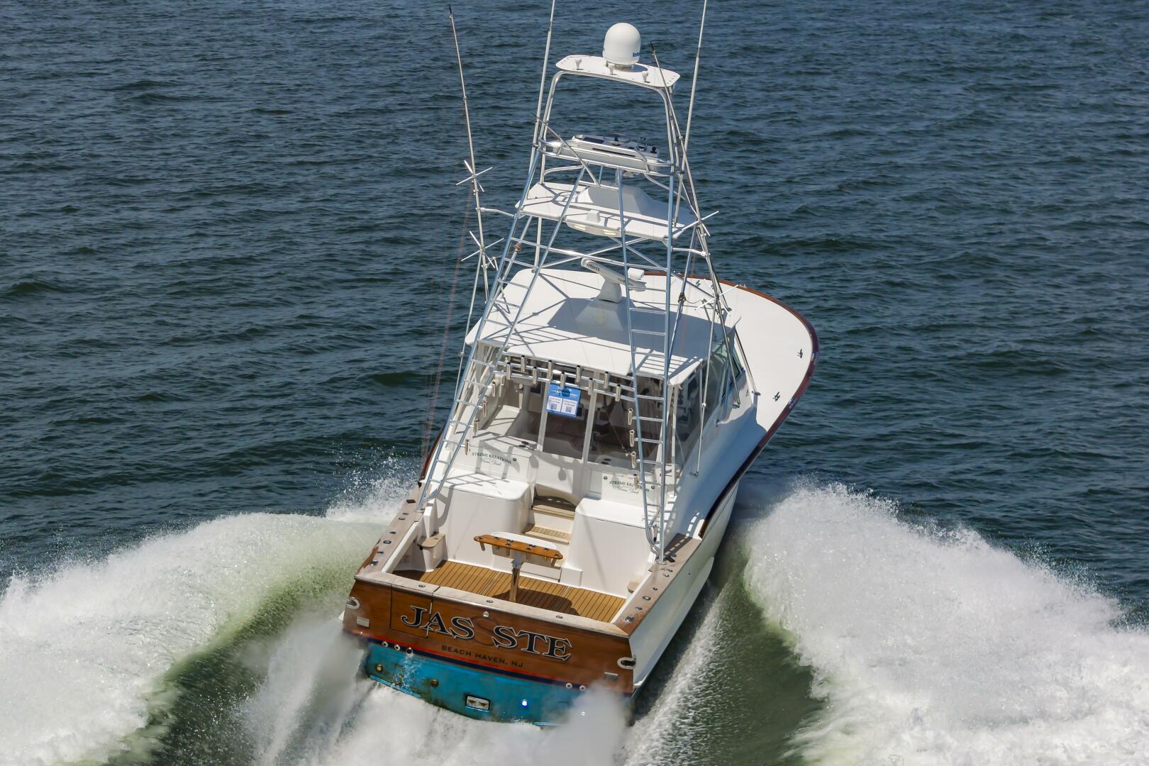 Slide: The Image of Buddy Davis 48 Express 2004 - 5263295