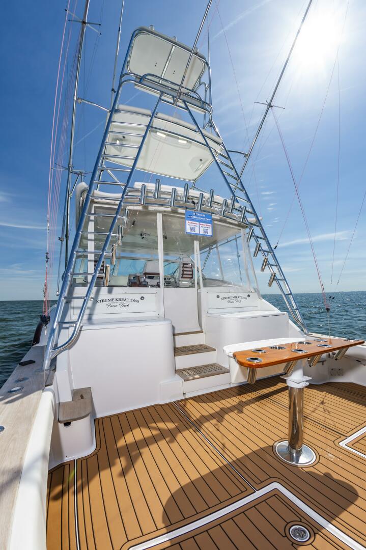 Slide: The Image of Buddy Davis 48 Express 2004 - 5263301