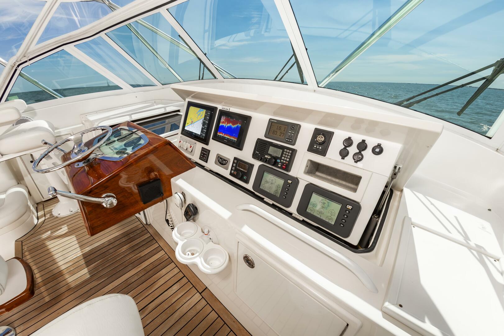 Slide: The Image of Buddy Davis 48 Express 2004 - 5263312