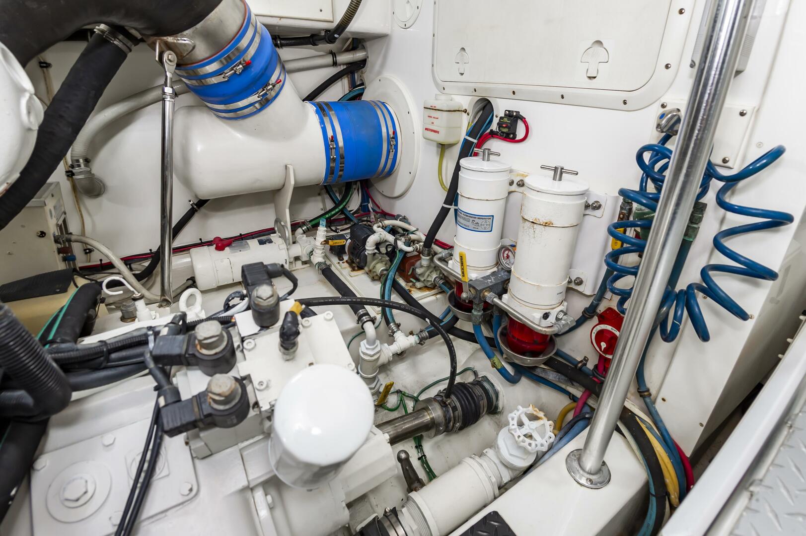 Slide: The Image of Buddy Davis 48 Express 2004 - 5263349