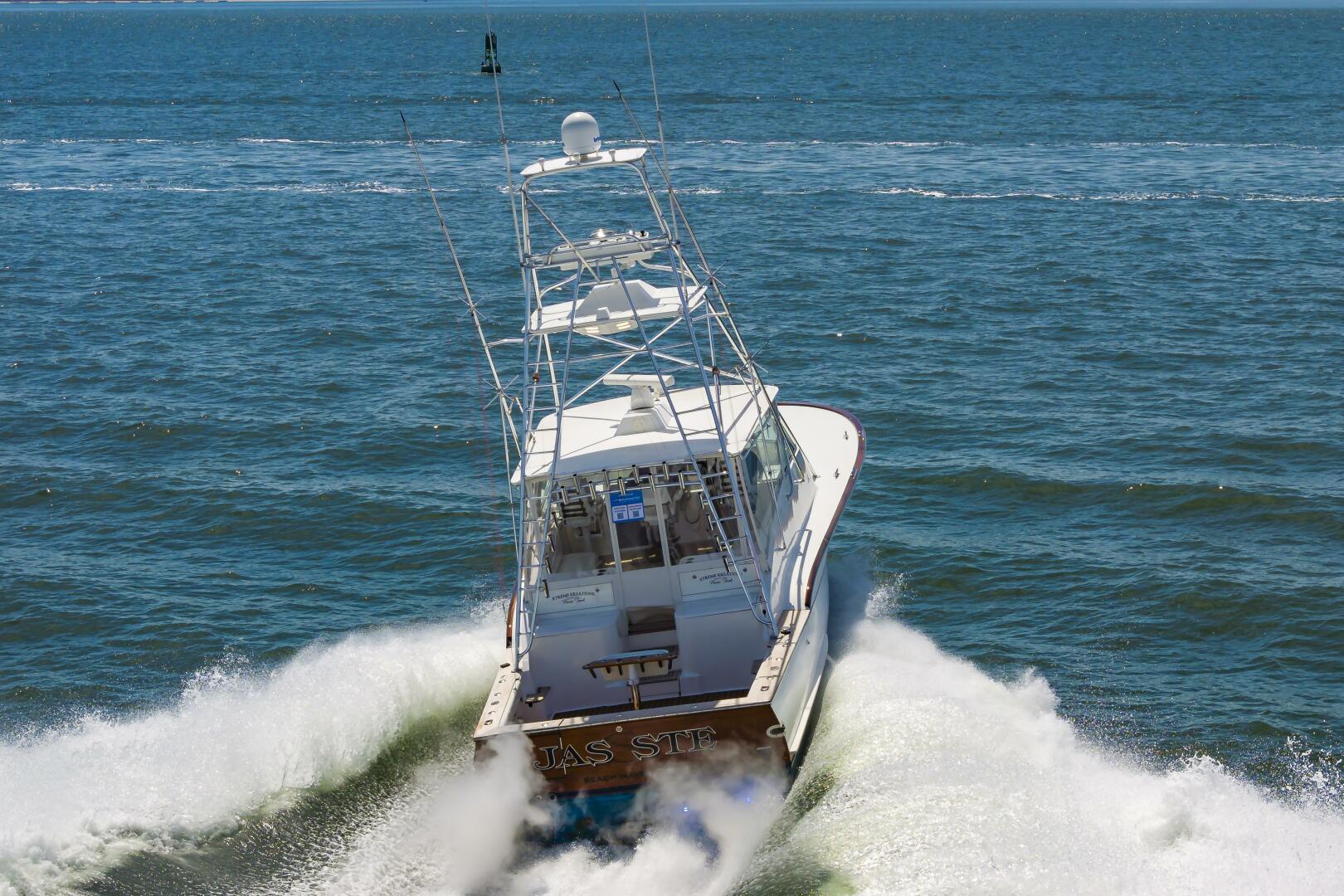 Slide: The Image of Buddy Davis 48 Express 2004 - 5263373