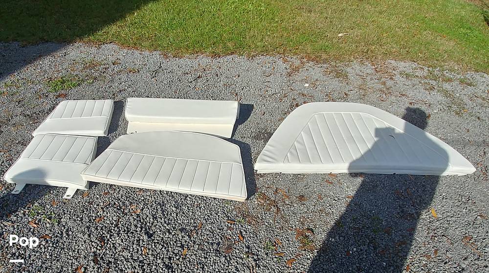 Slide: The Image of Snap-on Cushions - 13540810