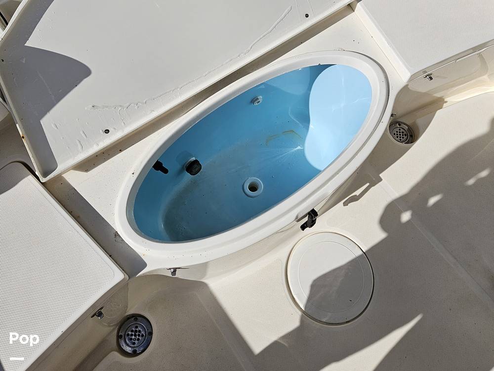 Slide: The Image of 35 Gal Aerated Live Well - 13540926