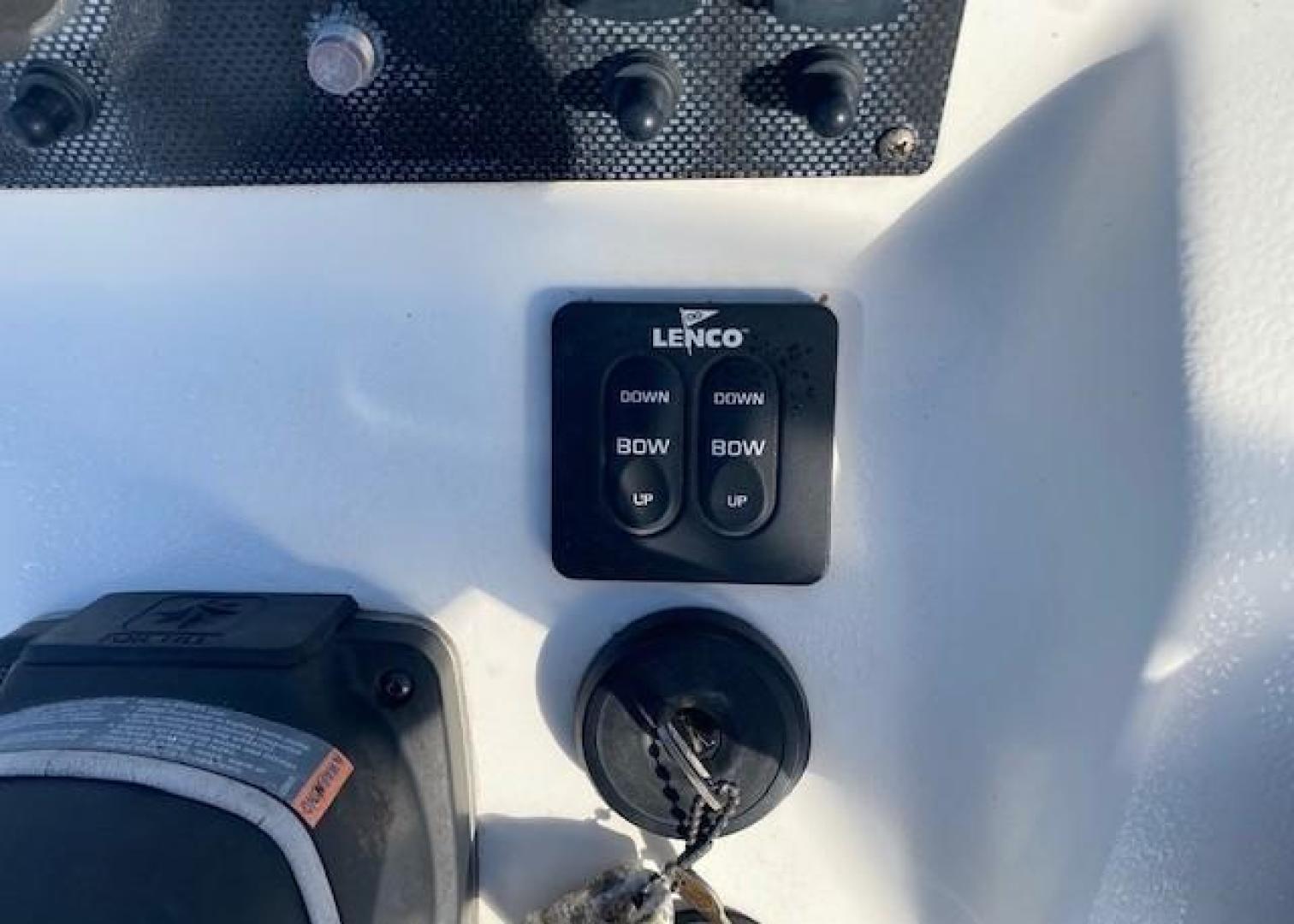 Slide: The Image of Bulls Bay 2200 2015 - 3176250