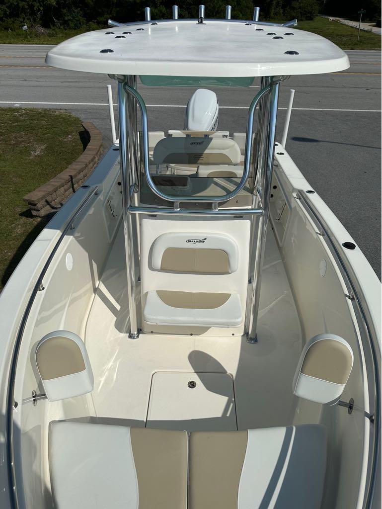Slide: The Image of Bulls Bay 230CC 2024 - 11