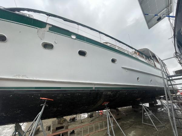 Slide: The Image of Burger 60 Tri Cabin 1962 - 6