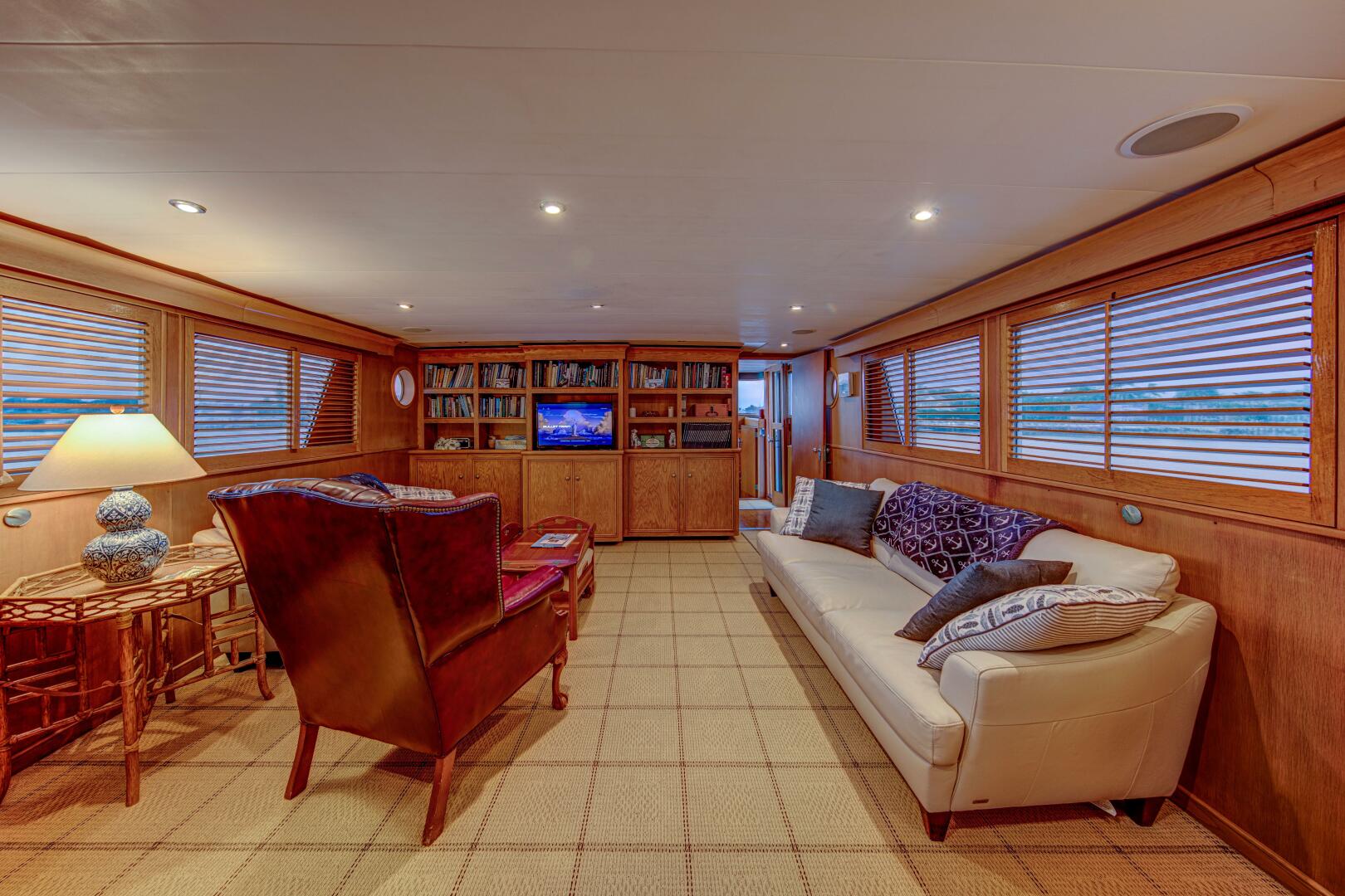 Slide: The Image of Forward Salon Seating - 4057185