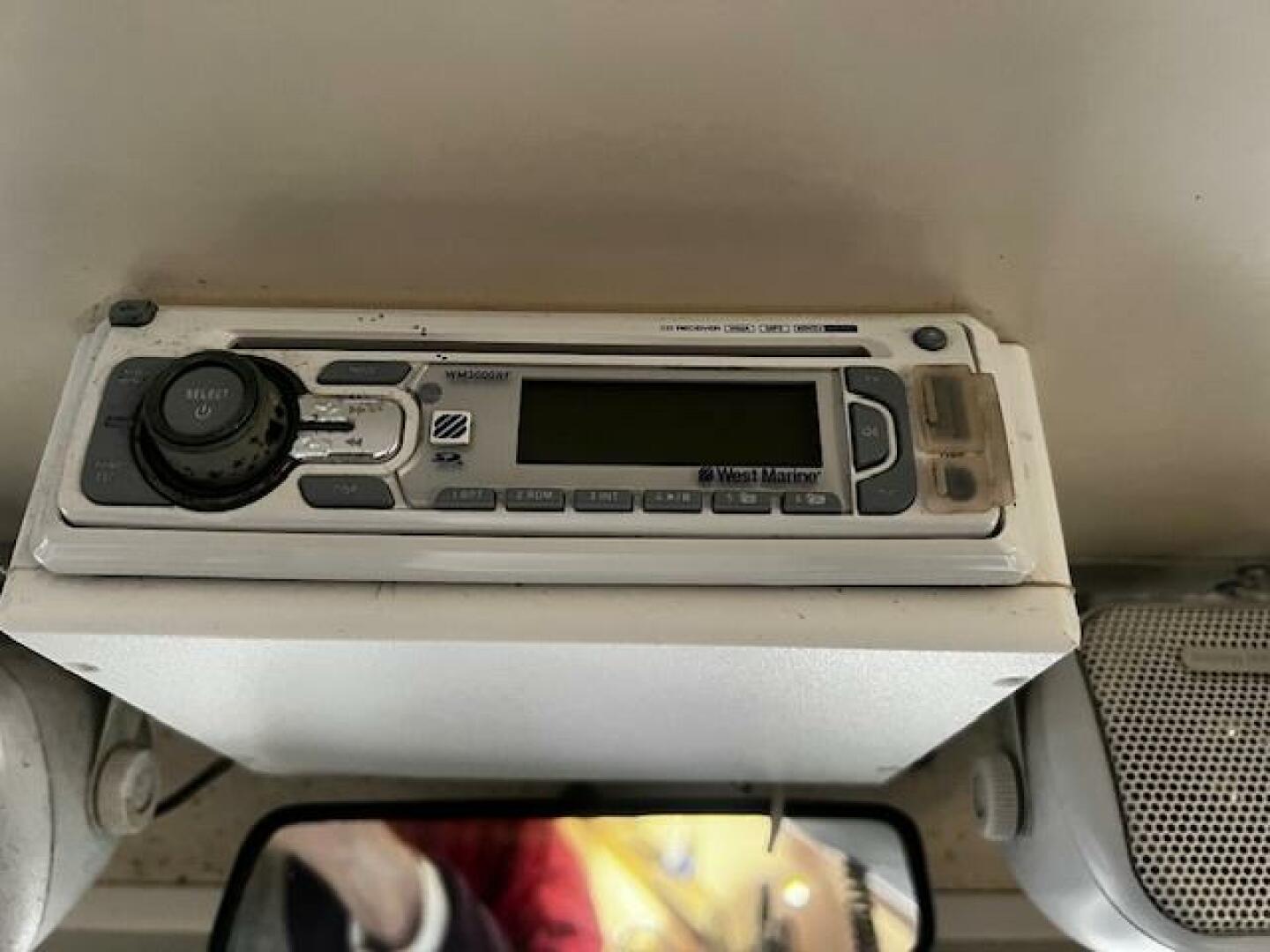 Slide: The Image of C-Dory Pilothouse Cruiser 2005 - 5202109