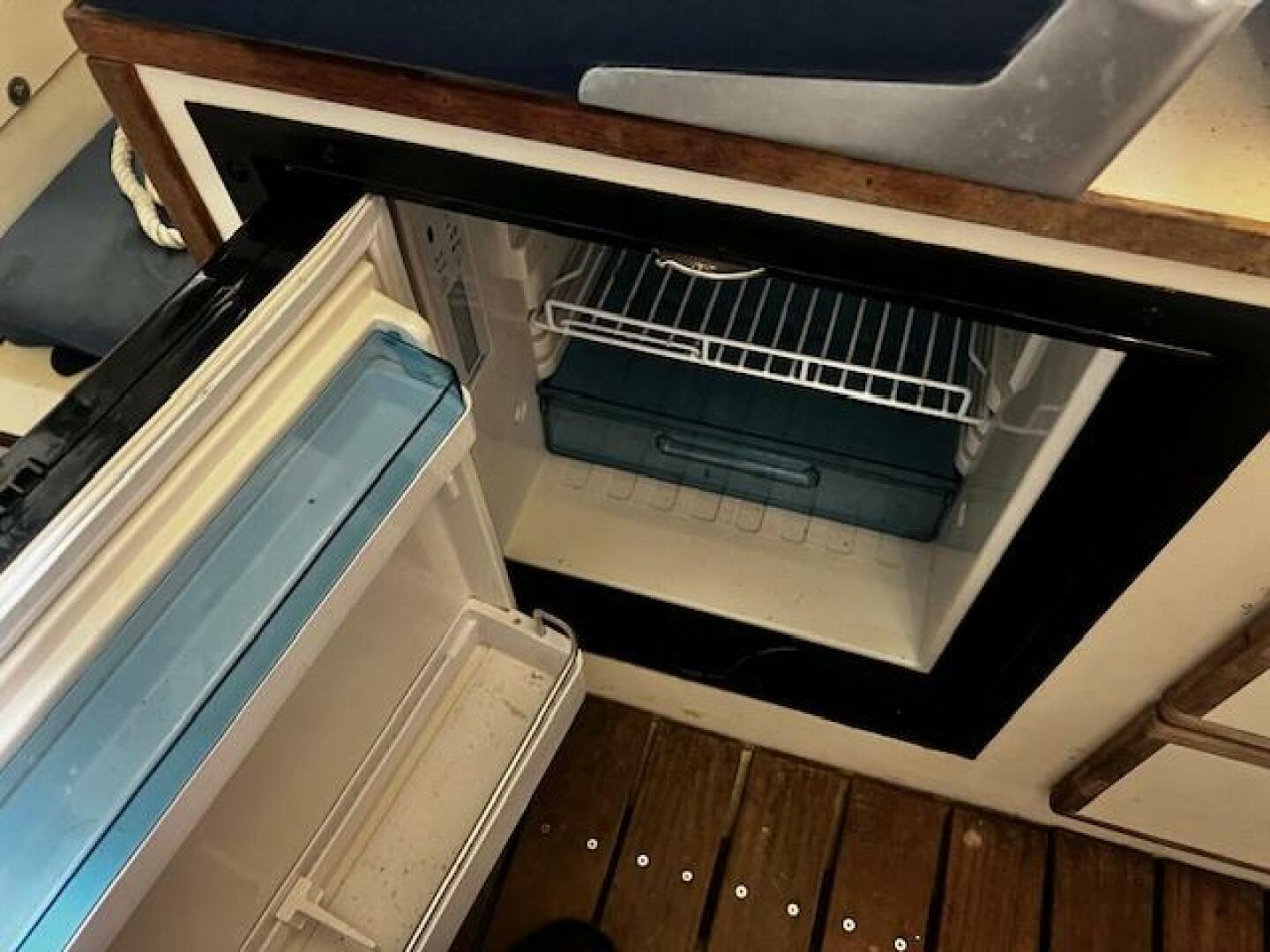 Slide: The Image of C-Dory Pilothouse Cruiser 2005 - 5202117