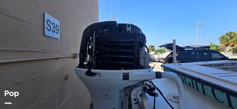 Slide: The Image of C-Hawk 235 2021 - 15368125