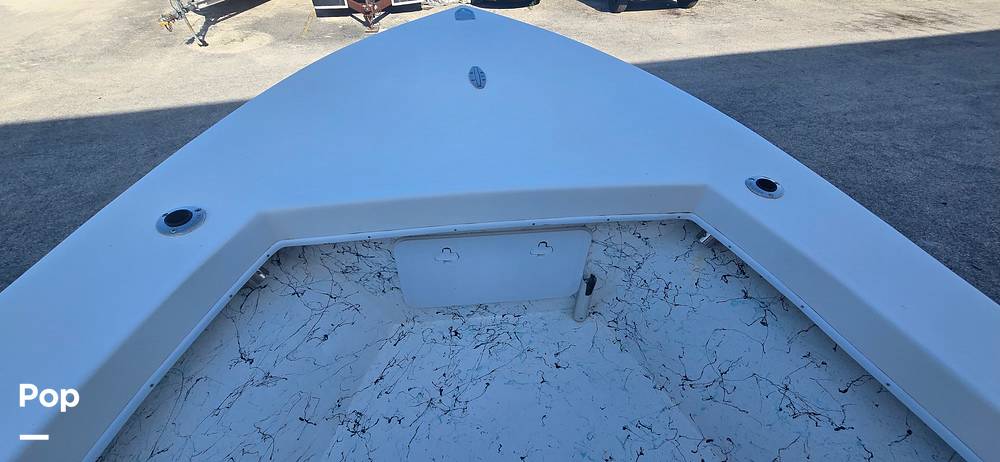 Slide: The Image of C-Hawk 235 2021 - 15368136