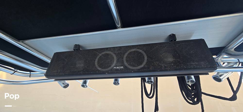 Slide: The Image of C-Hawk 235 2021 - 15368183