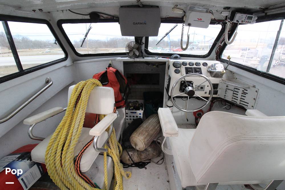 Slide: The Image of C-Hawk 25 Cabin 1986 - 15198946