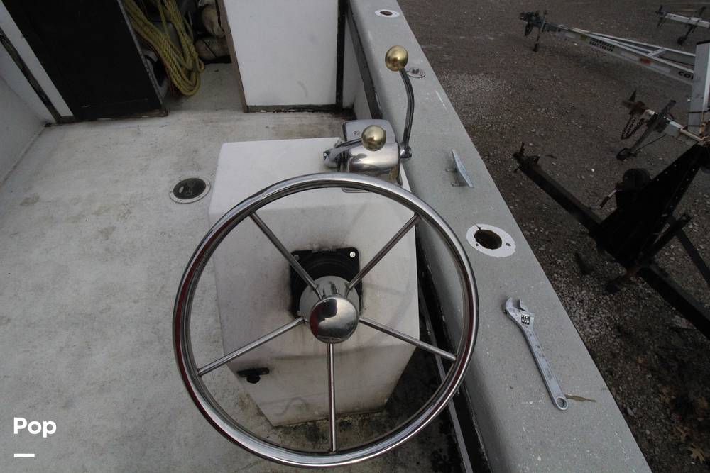 Slide: The Image of C-Hawk 25 Cabin 1986 - 15198957