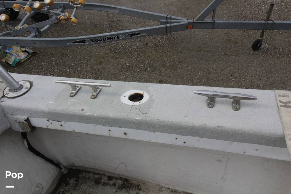 Slide: The Image of C-Hawk 25 Cabin 1986 - 15198958