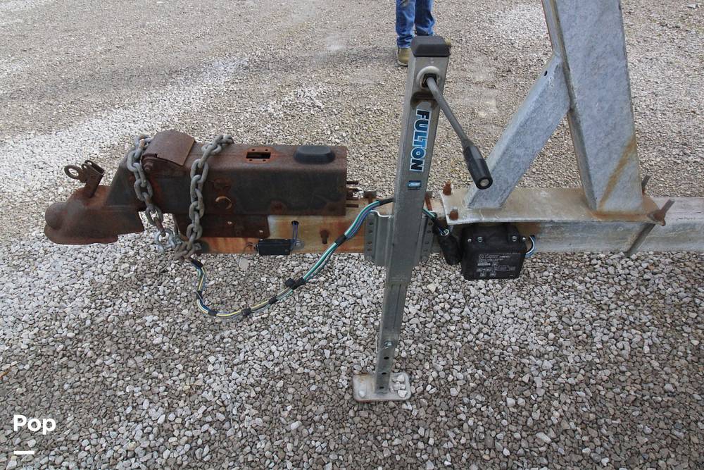 Slide: The Image of C-Hawk 25 Cabin 1986 - 15198965