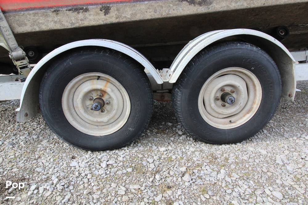 Slide: The Image of C-Hawk 25 Cabin 1986 - 15198970