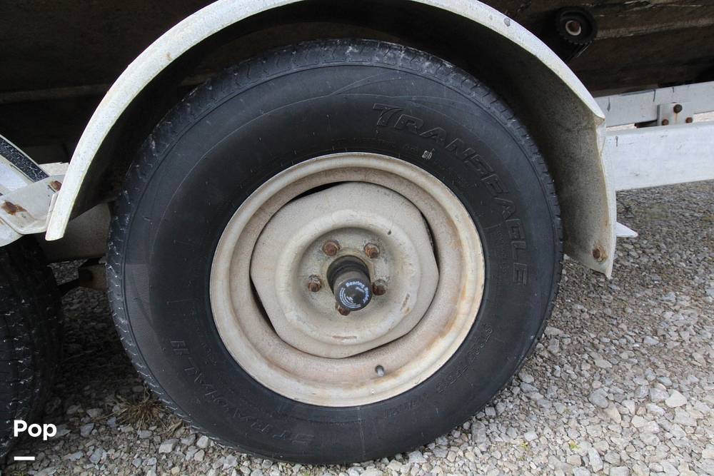 Slide: The Image of C-Hawk 25 Cabin 1986 - 15198972