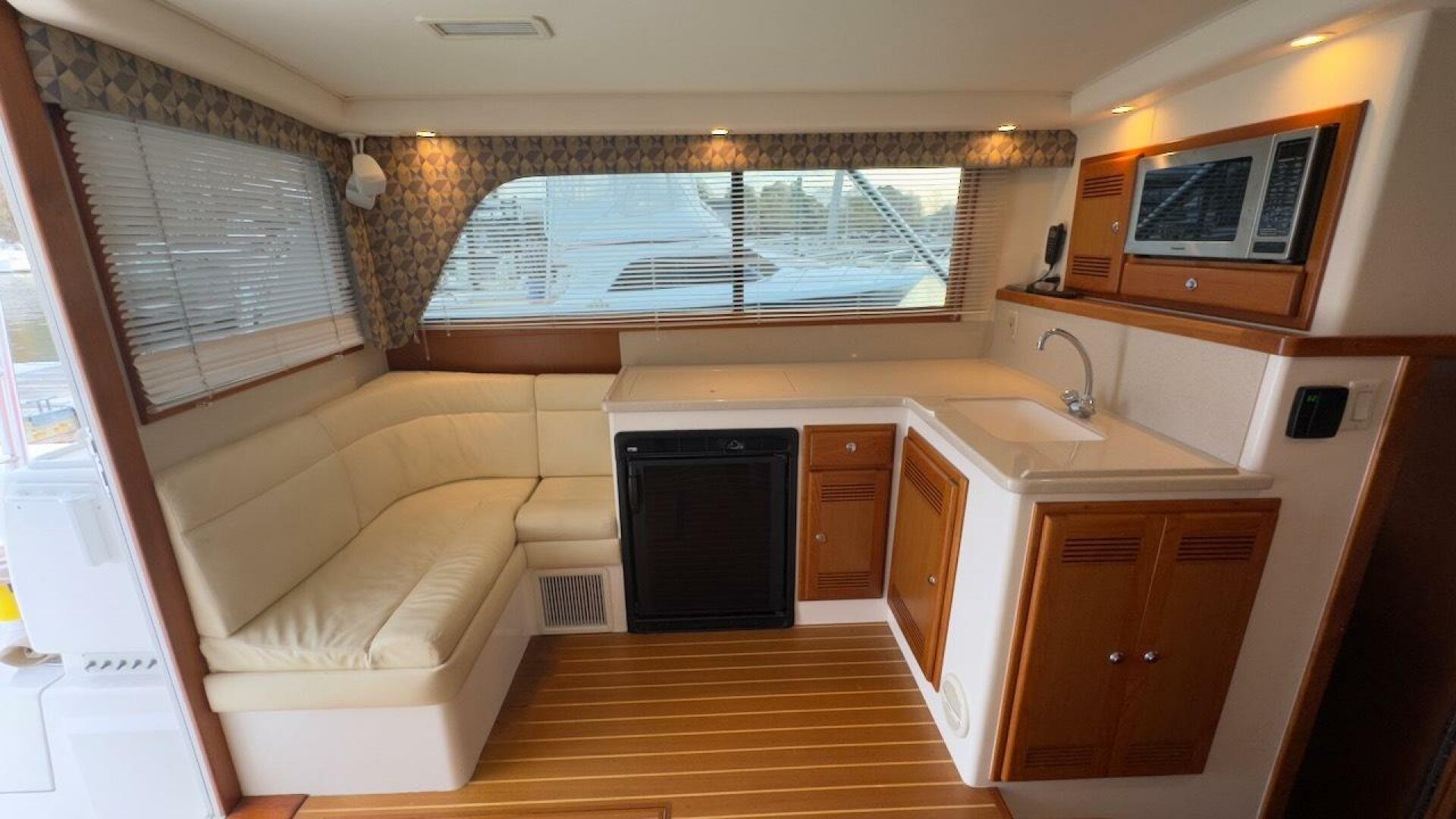 Slide: The Image of Cabo 35 Flybridge Sportfisher 2003 - 5214396