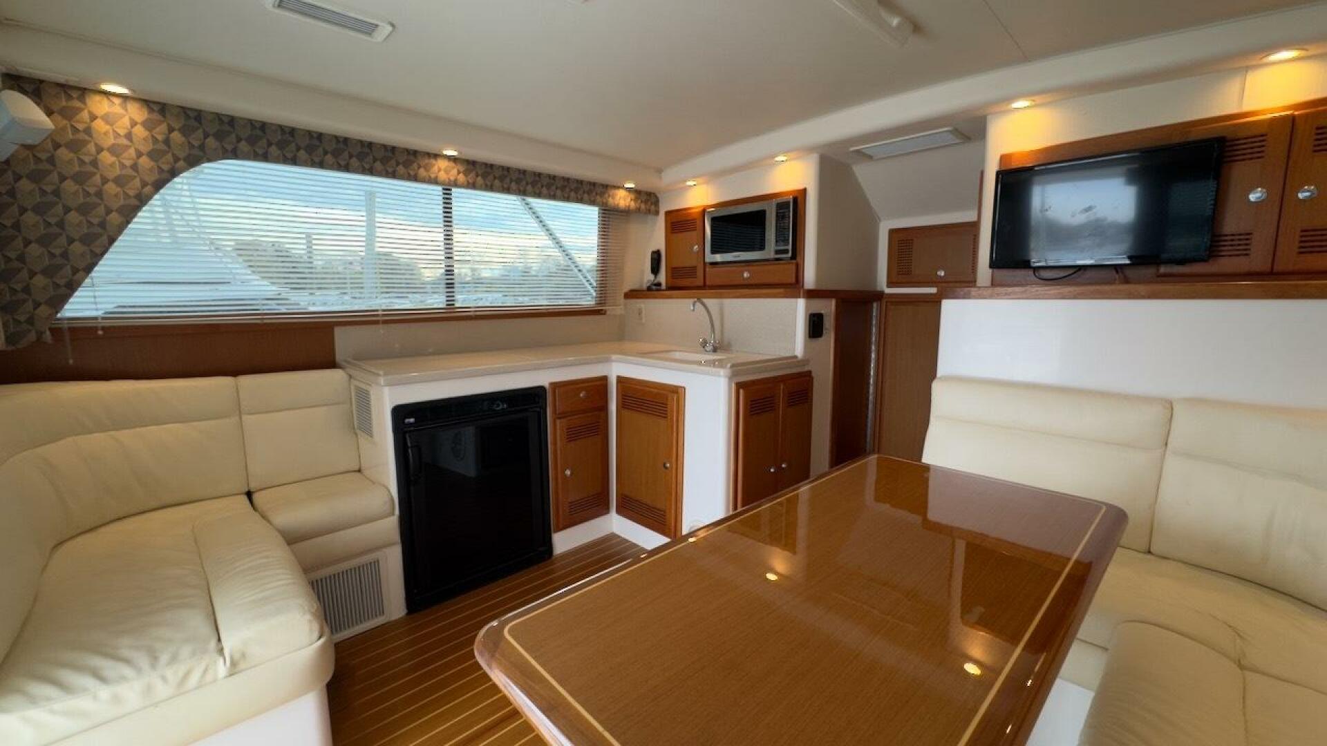 Slide: The Image of Cabo 35 Flybridge Sportfisher 2003 - 5214401