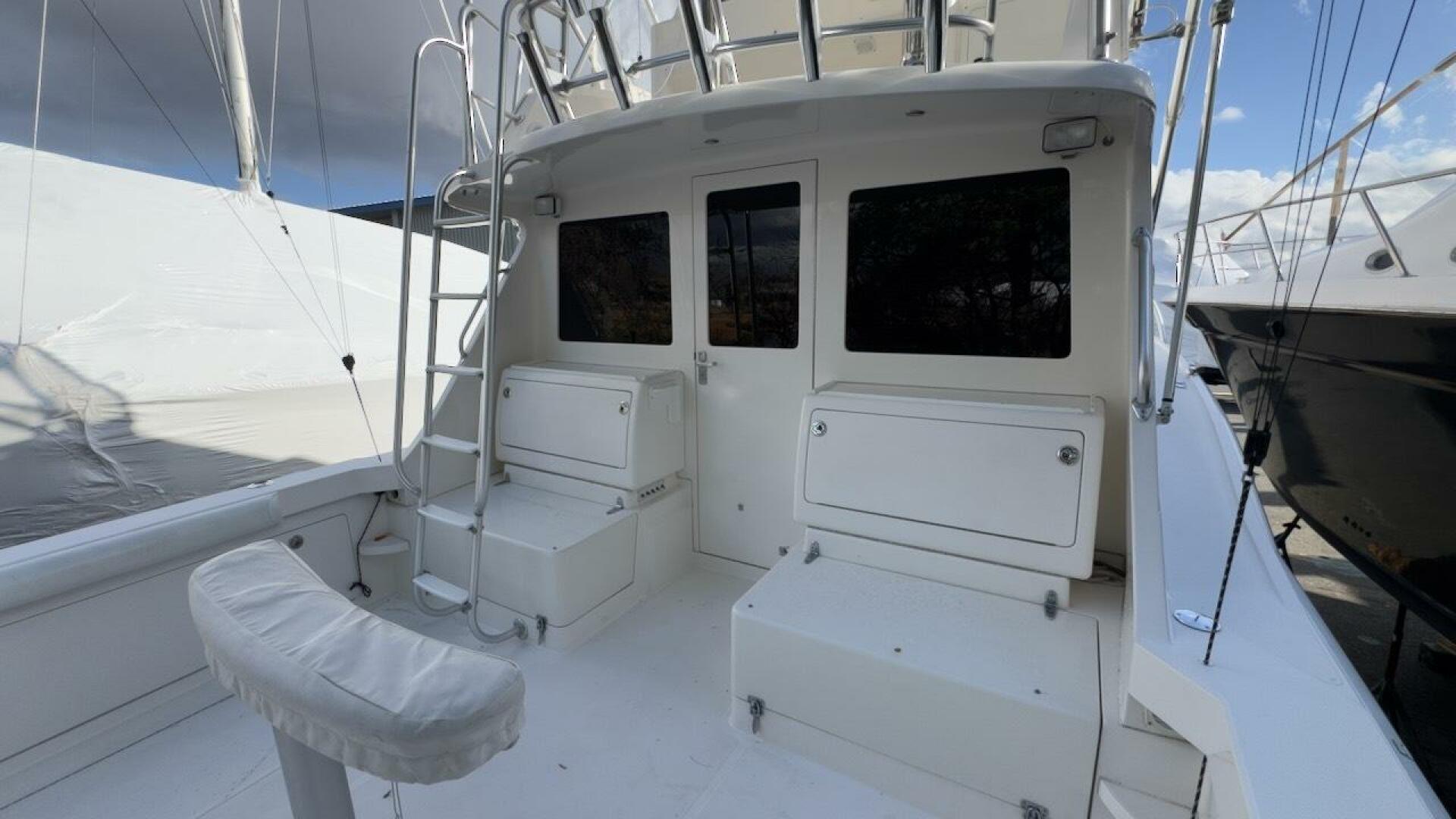 Slide: The Image of Cabo 35 Flybridge Sportfisher 2003 - 5214424