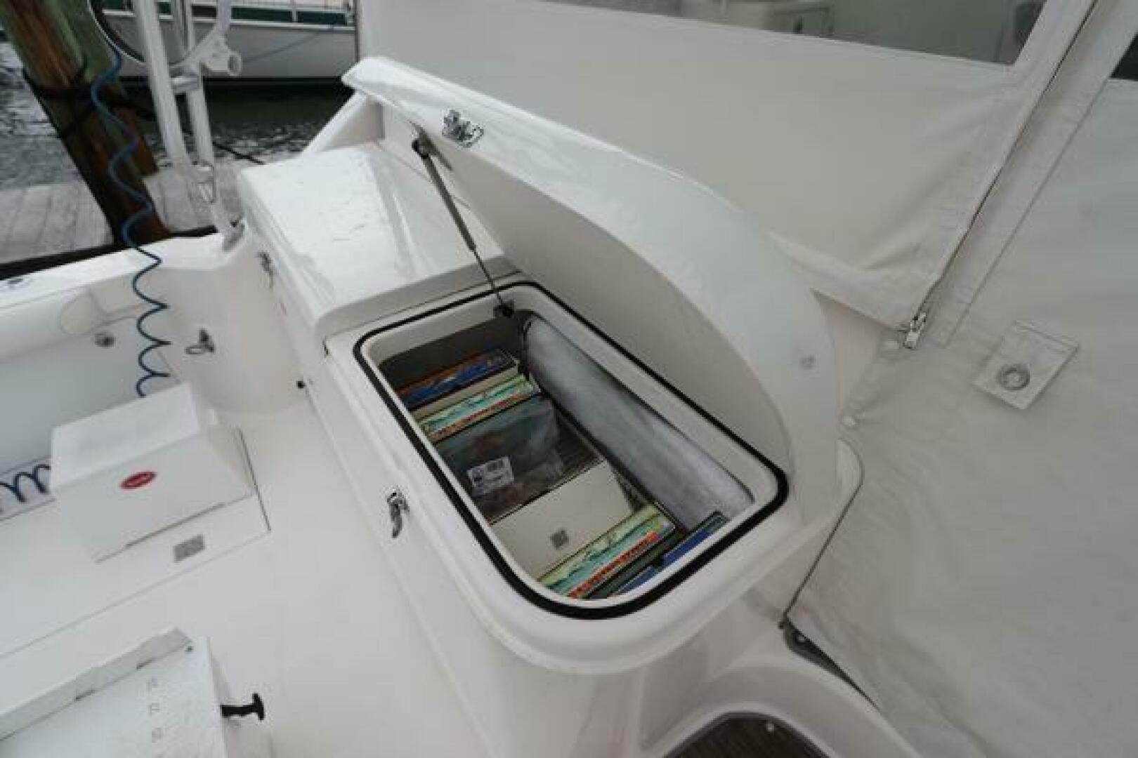Slide: The Image of Cabo 40 Hardtop Express 2007 - 5290726
