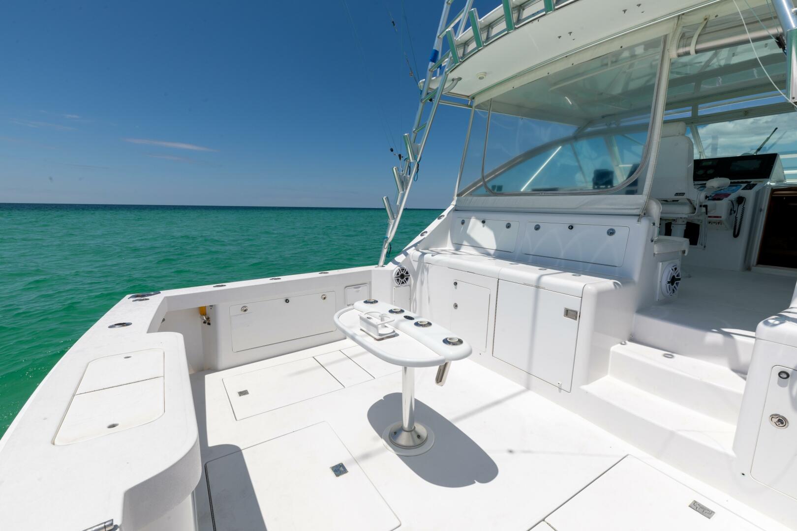 Slide: The Image of 2000 Cabo 45 Express TAIL WALKER-Cockpit - 4350876