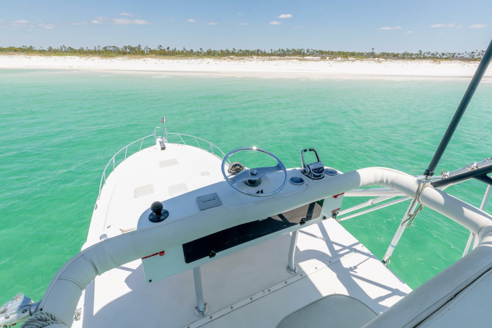 Slide: The Image of 2000 Cabo 45 Express TAIL WALKER-Tower 1 - 4350919