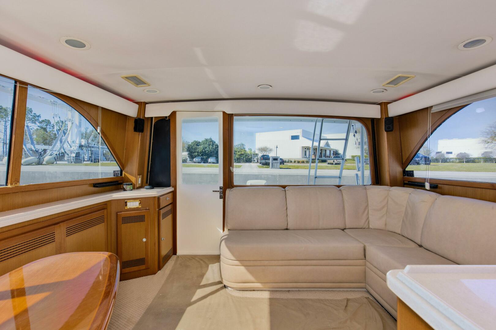 Slide: The Image of Cabo 47 Sea Magic - Interior Salon 2001 Cabo 47 Convertible Sea Magic - 5269359