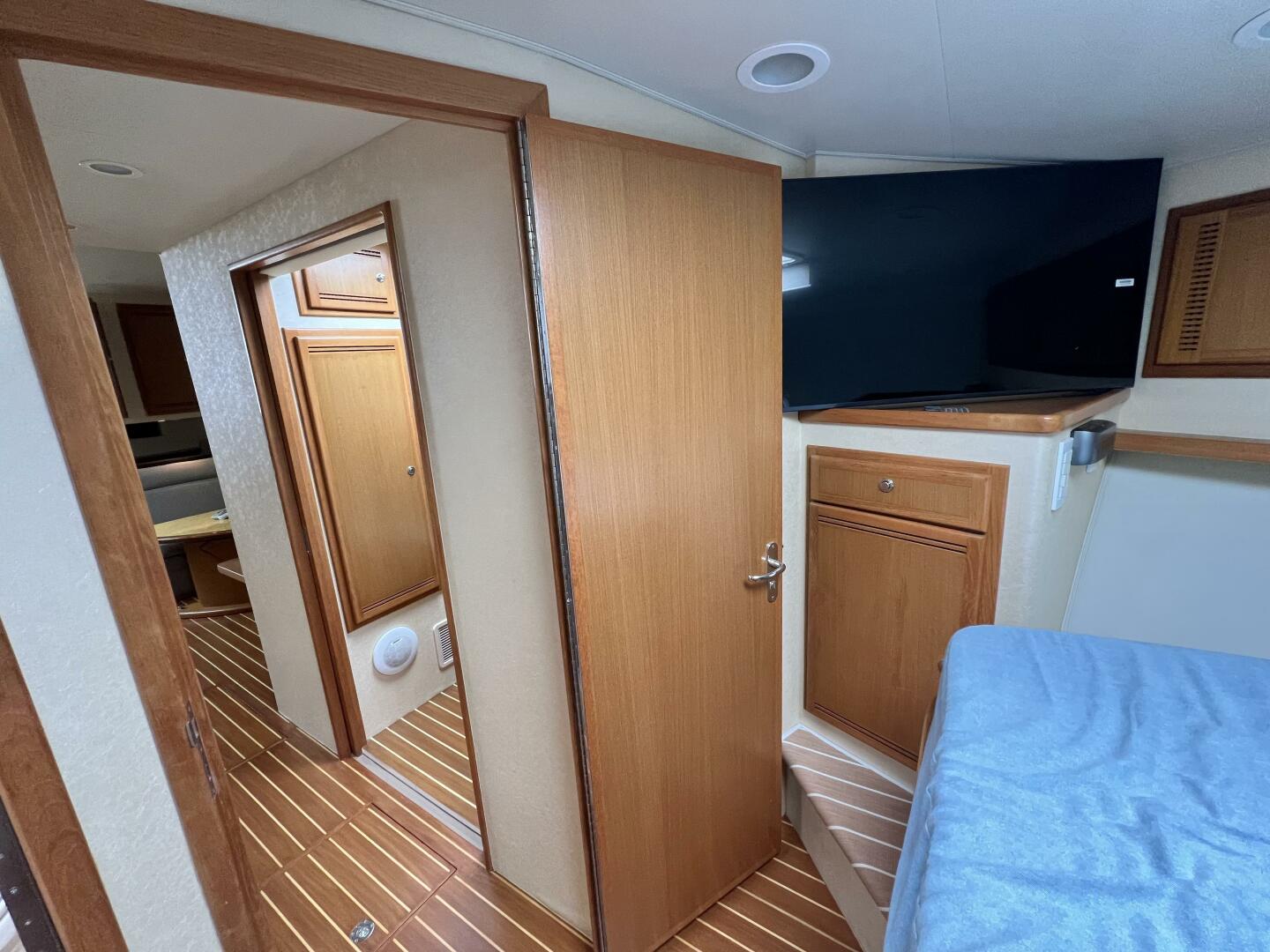 Slide: The Image of 2008 Cabo 52 Express - PACIFIC ADVENTURES - 4581868