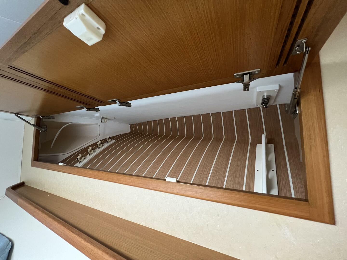 Slide: The Image of 2008 Cabo 52 Express - PACIFIC ADVENTURES - 4581871