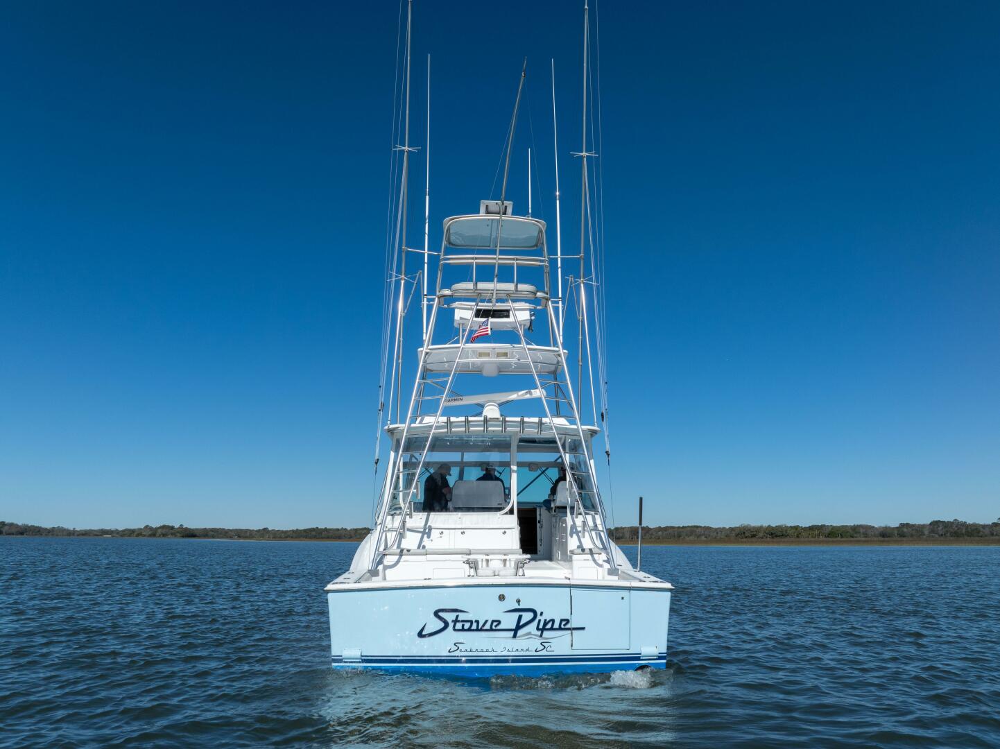 Slide: The Image of 2005 Cabo 45 Express Stovepipe - 5192389